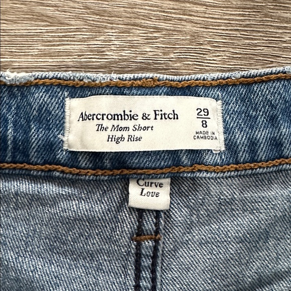Abercrombie & Fitch Blue The Mom Short High Rise Shorts Curve Love Size 29/8 - Picture 2 of 4